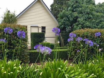 Tamborine Gardens - Hervey Bay Accommodation 0