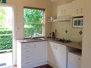 Tamborine Gardens - Hervey Bay Accommodation 6