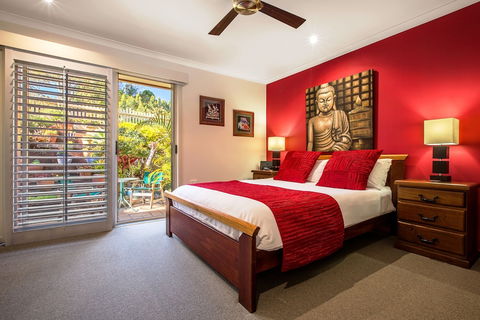 Avocado Sunset B&B - Hervey Bay Accommodation 3