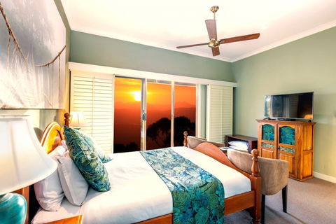 Avocado Sunset B&B - Hervey Bay Accommodation 5