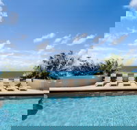 Clubb Coolum Beach Resort - Tourism Hervey Bay