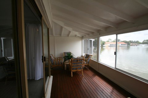 River Resort Villas - Hervey Bay Accommodation 1