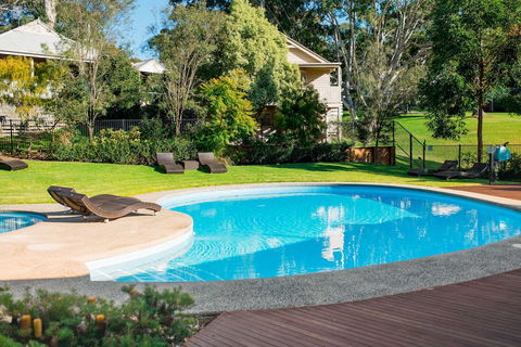McMillans Of Metung Coastal Resort - Hervey Bay Accommodation 0