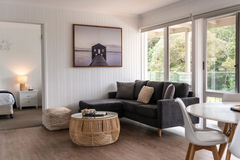 McMillans Of Metung Coastal Resort - Hervey Bay Accommodation 4