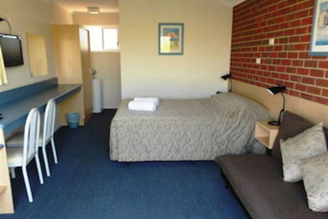 Merimbula Gardens Motel - Tourism Hervey Bay 7