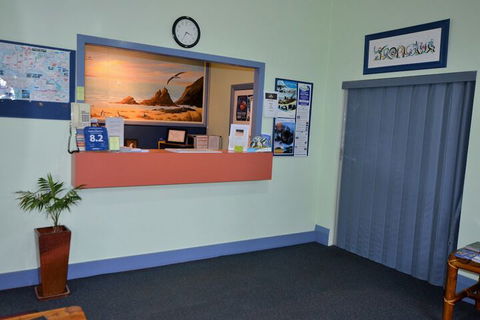 Tropicana Motor Inn - Hervey Bay Accommodation 6