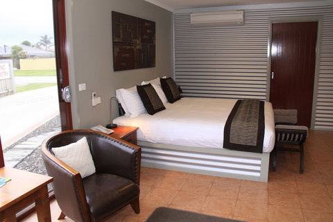 Bairnsdale Motel - Hervey Bay Accommodation 0