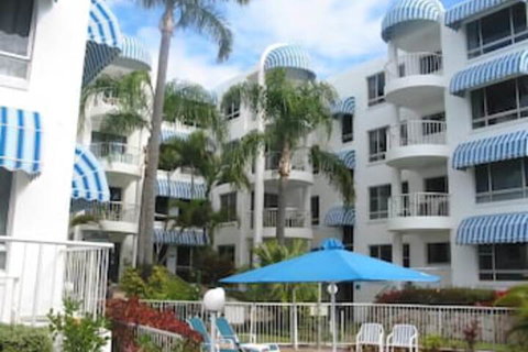 Estoril On Moffat - Hervey Bay Accommodation 0