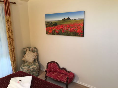 Weeroona - Hervey Bay Accommodation 0