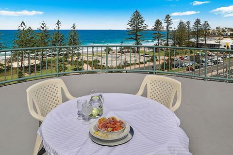Alex Seaside Resort - Hervey Bay Accommodation 1