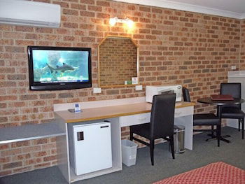 Town & Country Motor Inn - Tourism Hervey Bay 6