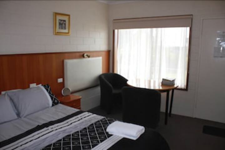Koorooman VIC Hervey Bay Accommodation