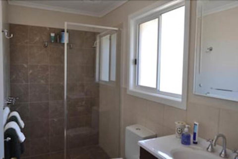 Austin Rise Bed And Breakfast - Tourism Hervey Bay 3