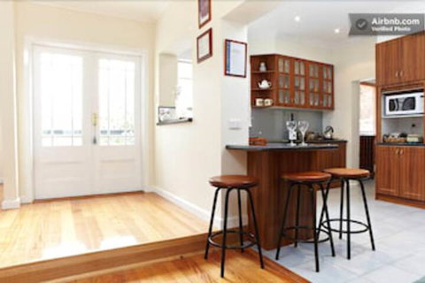 Austin Rise Bed And Breakfast - Tourism Hervey Bay 5