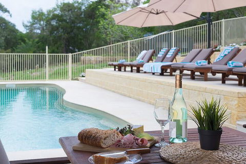 Jacaranda Cottages - Hervey Bay Accommodation 5