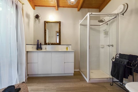 Gembrook Cottages - Hervey Bay Accommodation 3