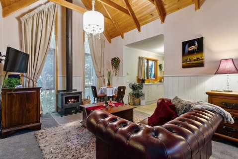 Gembrook Cottages - Hervey Bay Accommodation 5