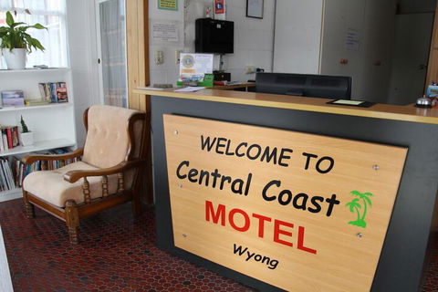 Central Coast Motel - Hervey Bay Accommodation 1
