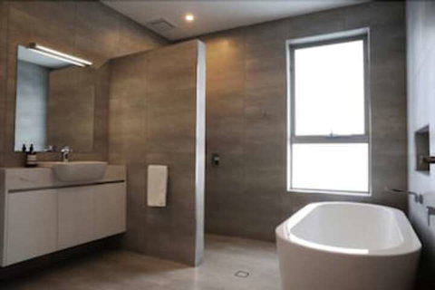 Relbia Lodge - Hervey Bay Accommodation 1