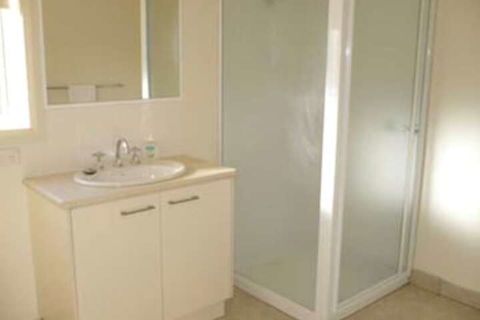 Kennedy Holiday Resort - Hervey Bay Accommodation 2