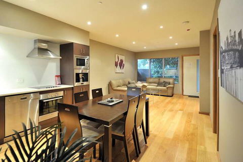 Barossa Valley Apartments - Hervey Bay Accommodation 5
