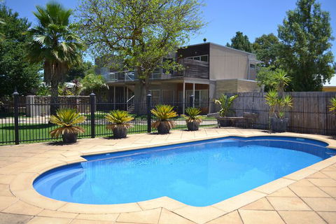 Barossa Valley Apartments - Hervey Bay Accommodation 3