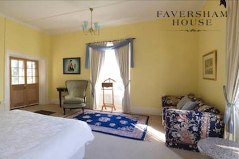 Faversham House - Hervey Bay Accommodation 3