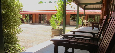 Harrietville Snowline Hotel - Hervey Bay Accommodation 3