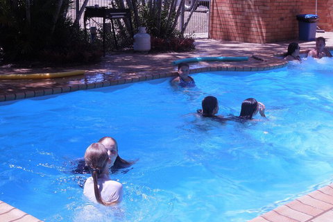 Moore Park Beach Motel - Hervey Bay Accommodation 3