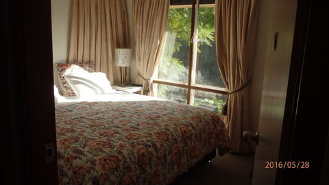Linley House Bed & Breakfast - Hervey Bay Accommodation 4
