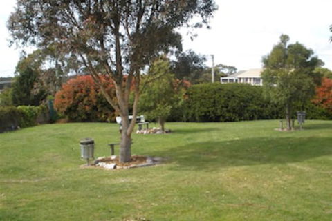 Hillcrest Tourist Park - Hervey Bay Accommodation 4