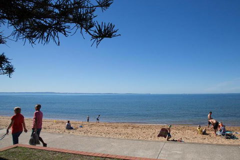 Pale Pacific Holiday Units - Hervey Bay Accommodation 5