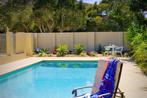 Pottsville Beach Motel - Tourism Hervey Bay 2