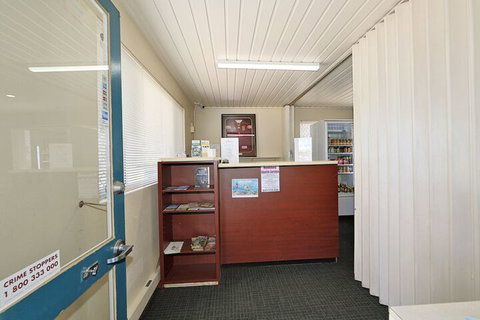 Oscar Motel - Hervey Bay Accommodation 1