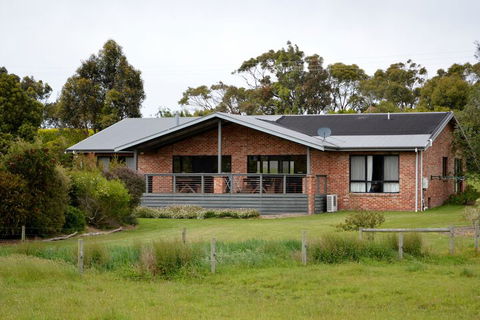 Prom Coast Holiday Lodge - Hervey Bay Accommodation 6