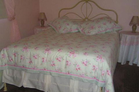 Valleyfield Cottage - Hervey Bay Accommodation 3