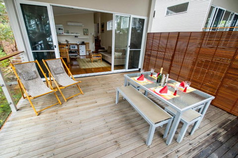 Smiths Lake House - Hervey Bay Accommodation 4