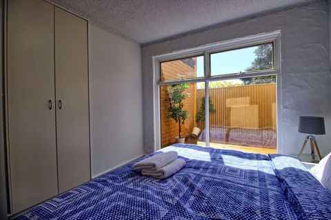 Bayswaterfront Apartments - Hervey Bay Accommodation 2