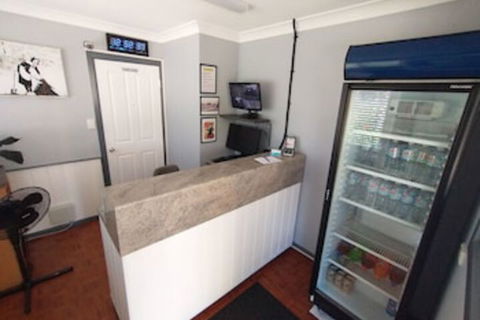 Aspley Sunset Motel - Tourism Hervey Bay 0