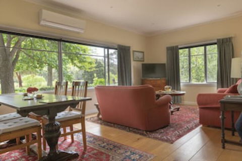 Glenlowren - Hervey Bay Accommodation 0