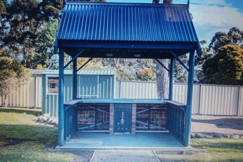 Four Seasons Waterfront Villas - Hervey Bay Accommodation 2