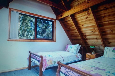 Four Seasons Waterfront Villas - Hervey Bay Accommodation 7