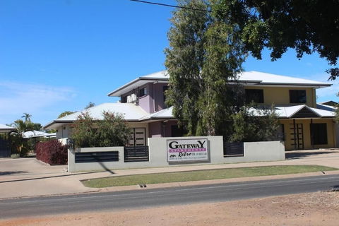 Emerald Western Gateway Motel - Hervey Bay Accommodation 0