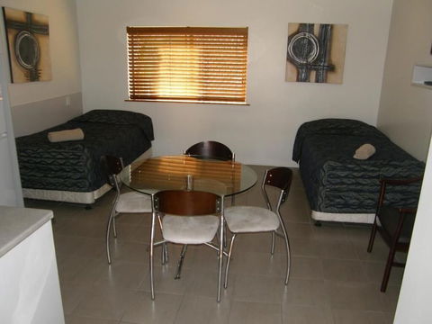 Emerald Western Gateway Motel - Hervey Bay Accommodation 6