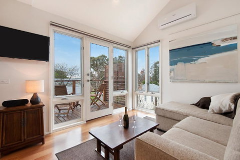 Salt Loft - Hervey Bay Accommodation 3
