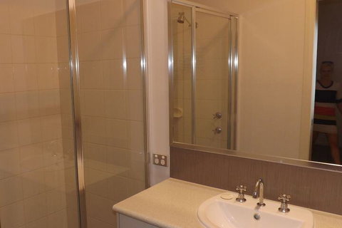 Derby Lodge Self Contained Apartments - Hervey Bay Accommodation 7