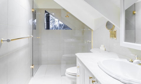 Lawson Lodge - Tourism Hervey Bay 3