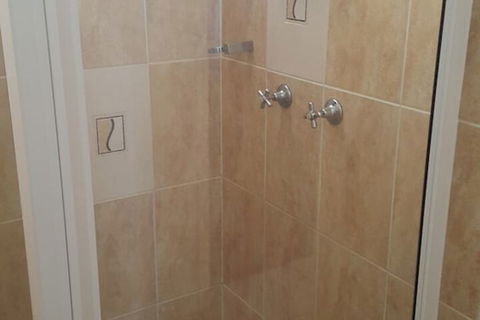 Fourth Avenue Motor Inn - Tourism Hervey Bay 3