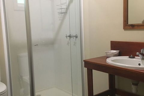 Neerim Country Cottages - Hervey Bay Accommodation 6