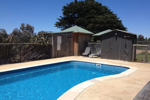 Neerim Country Cottages - Hervey Bay Accommodation 4